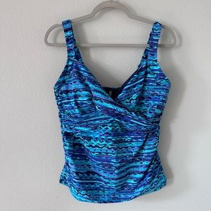 Land’s End Underwire Tankini Top size 14D EUC